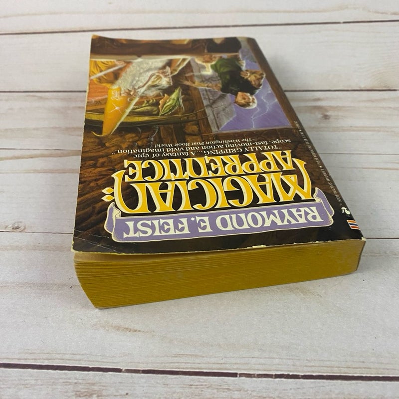 Magician: Apprentice by Raymond E. Feist - 1986 Bantam Paperback Book