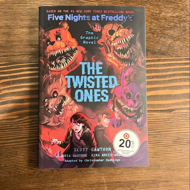 The Twisted Ones (Five Nights at Freddy's Graphic Novel #2)