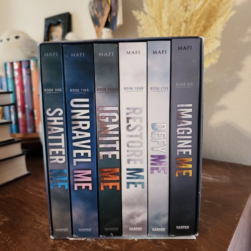 Shatter Me Series 6-Book Box Set