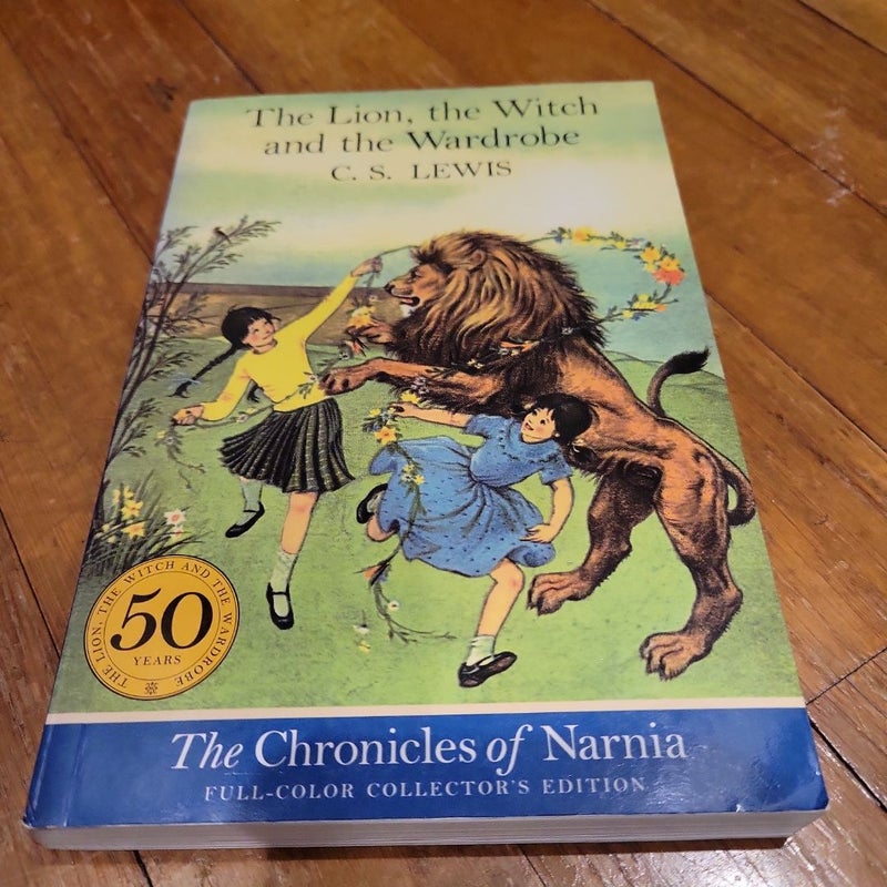 The Lion, the Witch and the Wardrobe: Full Color Edition