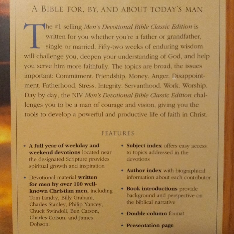 NIV Men's Devotional Bible