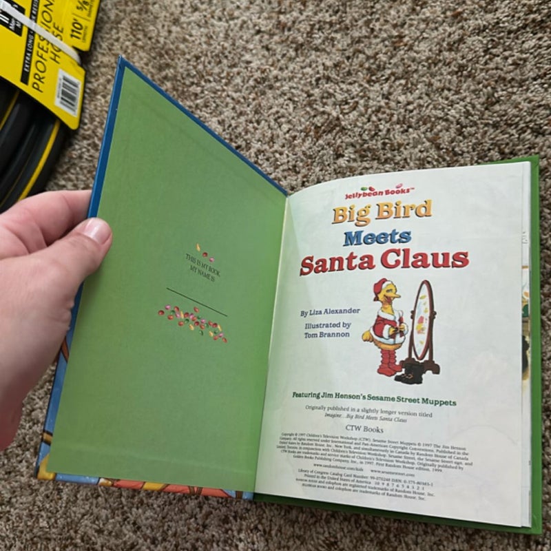 Big bird meets Santa Claus