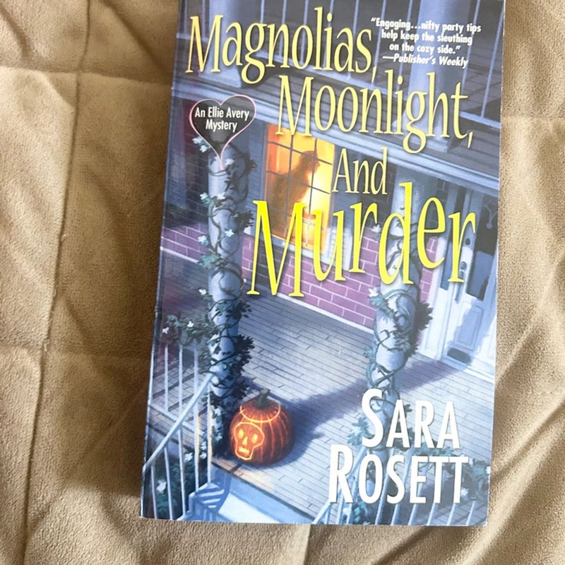 Magnolias, Moonlight, and Murder