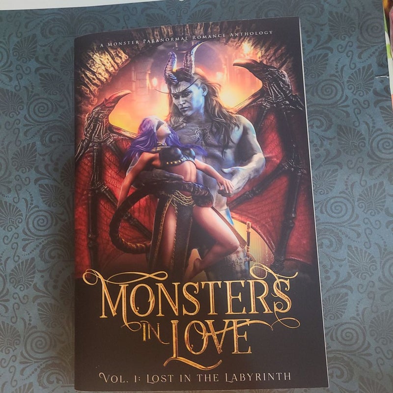 Monsters in Love: Lost in the Labyrinth Vol. 1