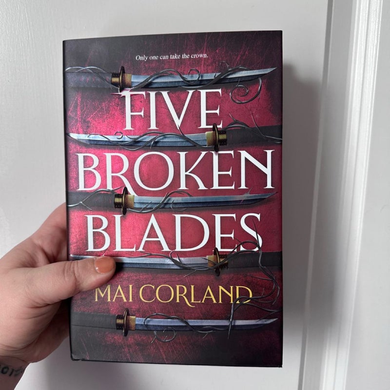 Five Broken Blades (Deluxe Limited Edition)