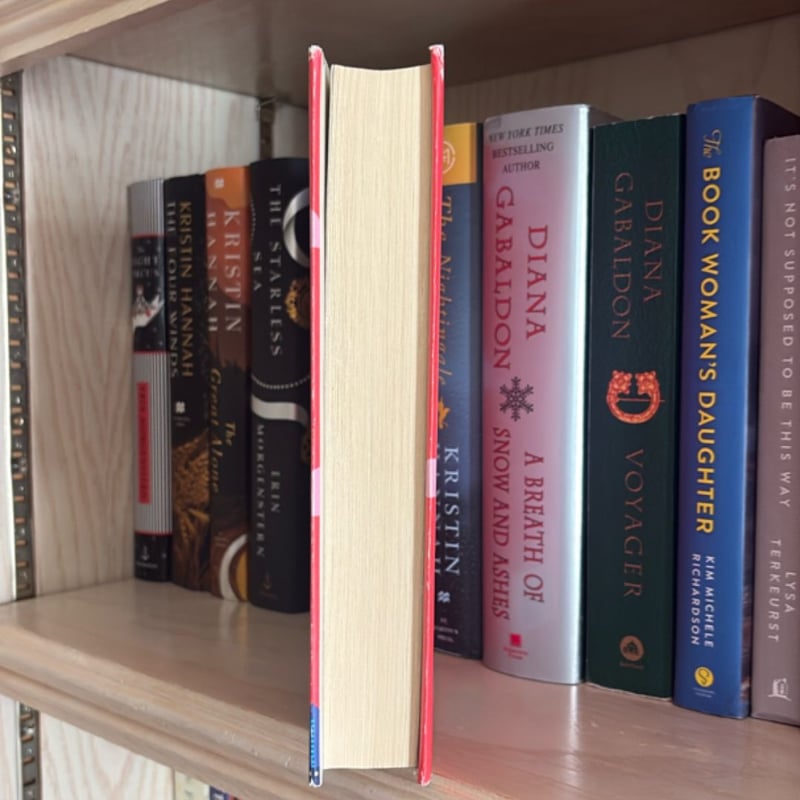 Someone Else's Shoes by Jojo Moyes, Hardcover | Pangobooks