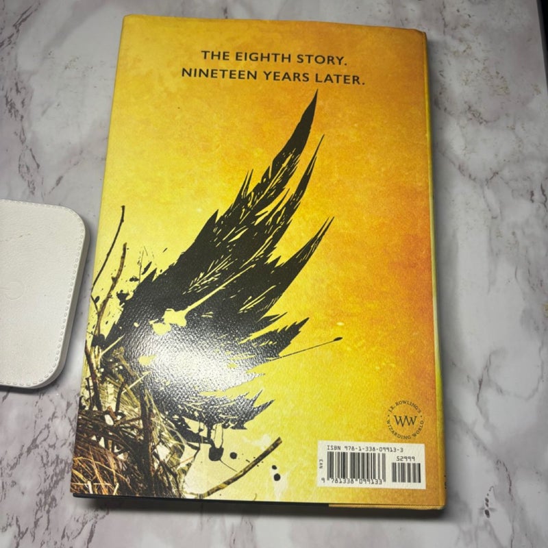 Harry Potter and the Cursed Child Parts One and Two (Special Rehearsal Edition Script)