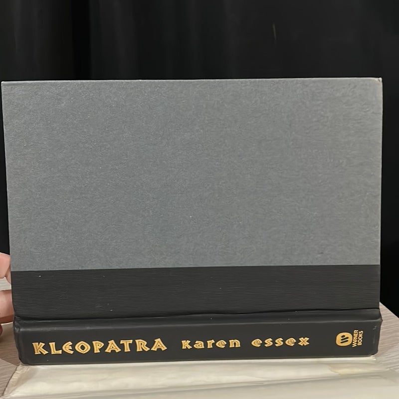 Kleopatra (First Printing HC)