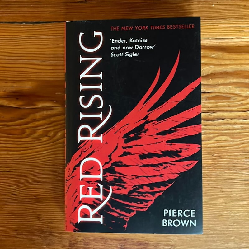 Red Rising by Pierce Brown, Paperback | Pangobooks