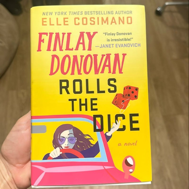 Finlay Donovan Rolls the Dice