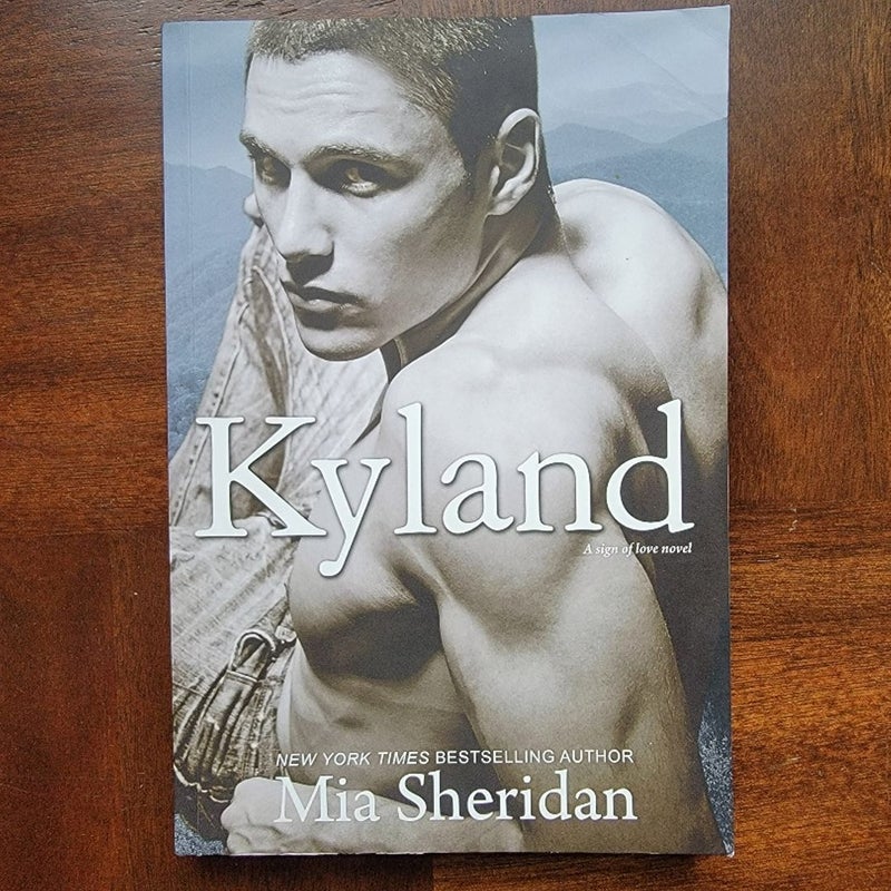 Kyland By Mia Sheridan Paperback Novel Book Romance OOP ORIGINAL RETIRED Cover