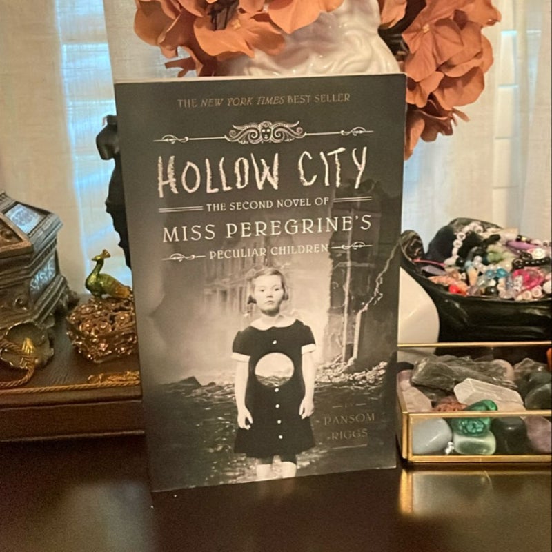 Hollow City