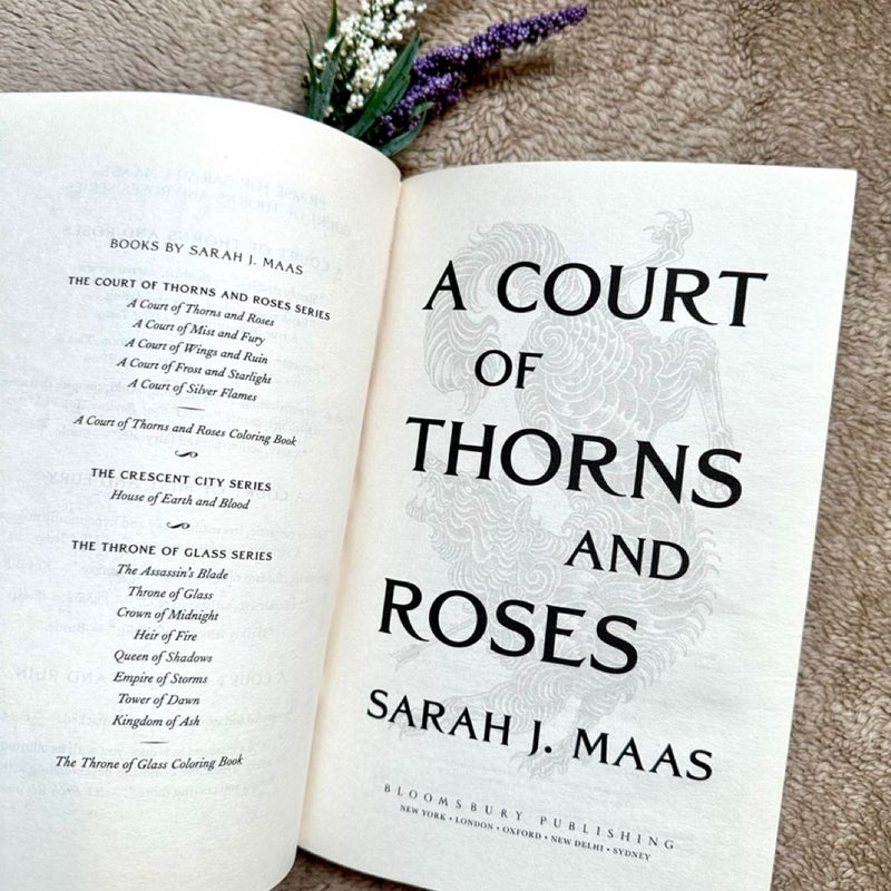 A Court of Thorns and Roses