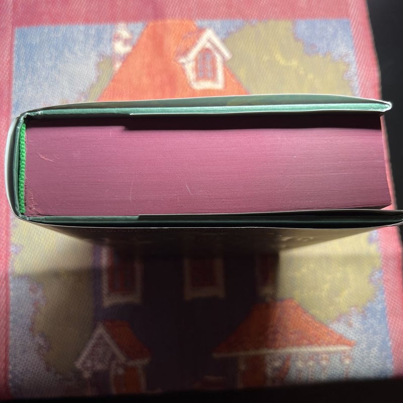 House of Roots and Ruin (B&N EXCLUSIVE EDITION)