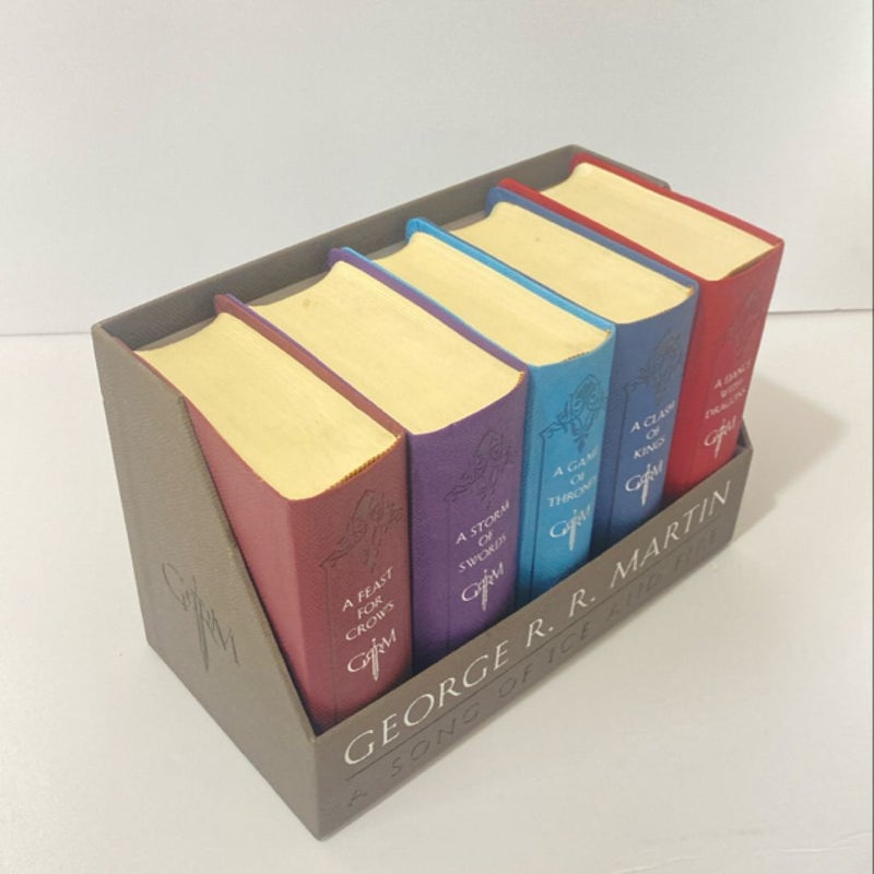 George R. R. Martin's a Game of Thrones Leather-Cloth Boxed Set (Song of Ice and Fire Series)