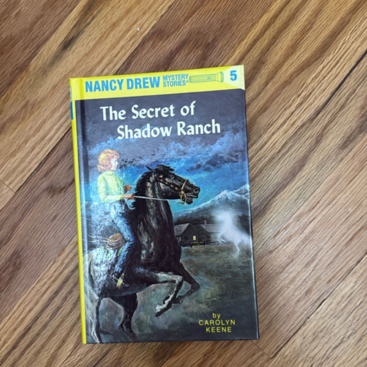 Nancy Drew 05: the Secret of Shadow Ranch by Carolyn Keene