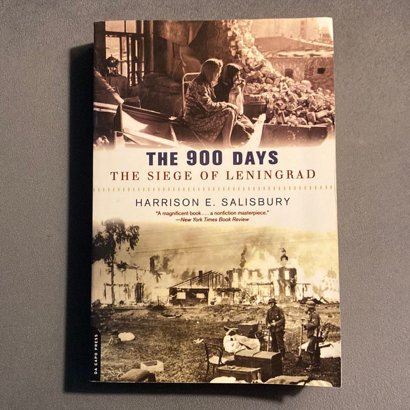 The 900 Days