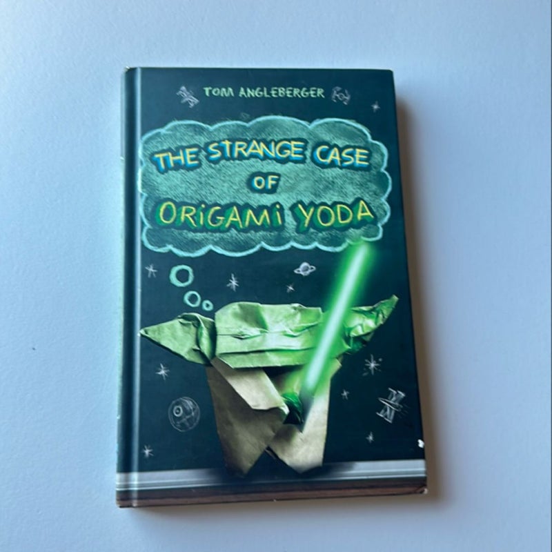 The Strange Case of Origami Yoda (Origami Yoda #1)