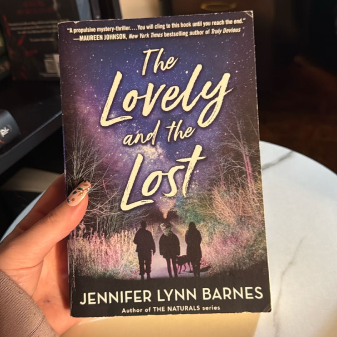 The Lovely and the Lost by Jennifer Lynn Barnes, Paperback | Pangobooks