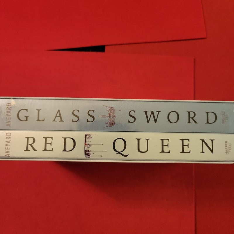 Red Queen 2-Book Paperback Box Set