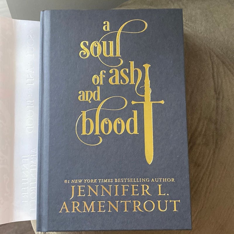 A Soul of Ash and Blood - B&N Exclusive Edition 