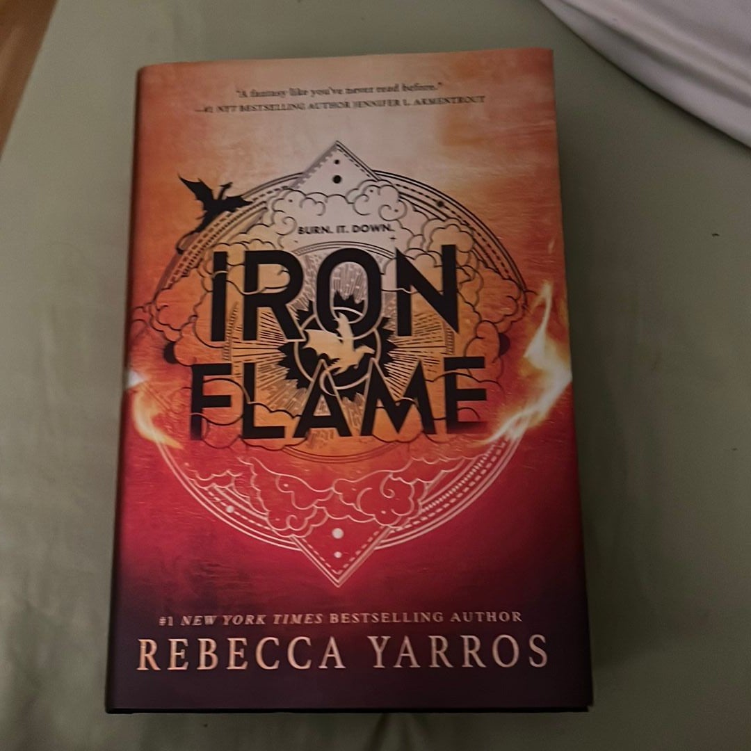 Book Review: Iron Flame by Rebecca Yarros #IronFlame #FourthWing  #RebeccaYarros #fantasy #dystopian – Bonnie Reads and Writes