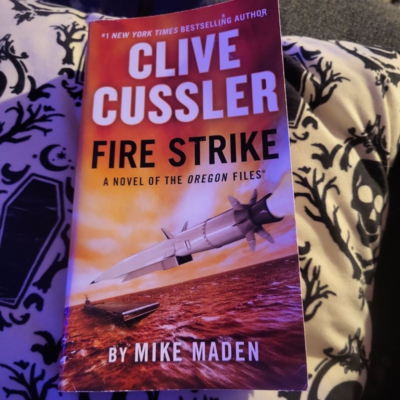 Clive Cussler Fire Strike