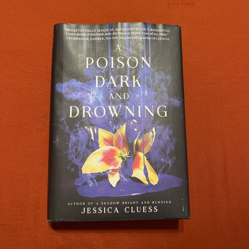A Poison Dark and Drowning (Kingdom on Fire, Book Two)