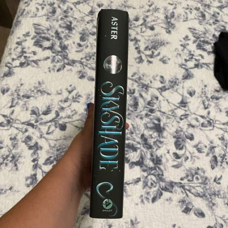 Skyshade (the Lightlark Saga Book 3)