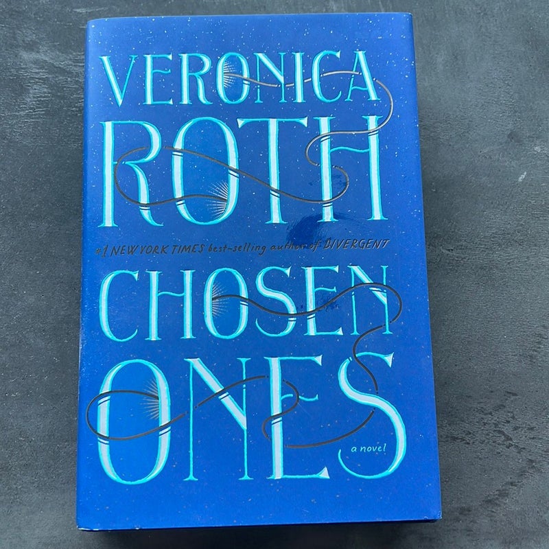 The Chosen Ones by Veronica Roth, Hardcover | Pangobooks