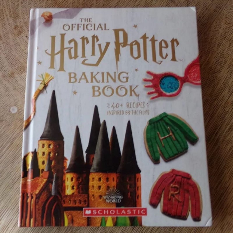 The Official Harry Potter Baking Book : 40+ Recipes Inspired by the Films