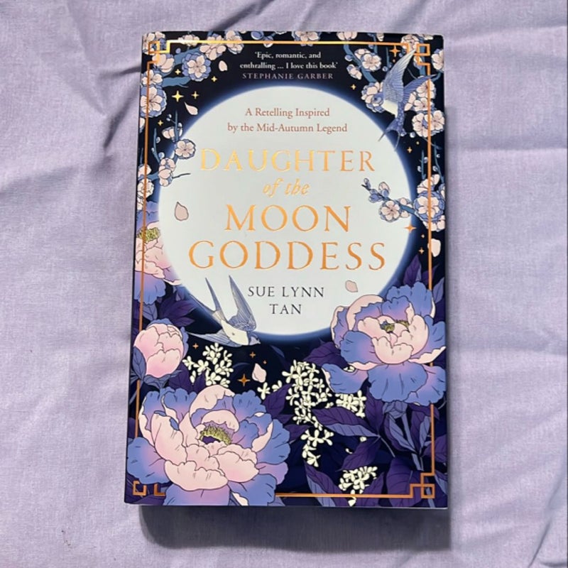 Daughter of the Moon Goddess- Fairyloot Edition (signed with stenciled edges) 