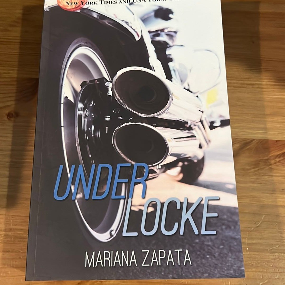 Under Locke by Mariana Zapata, Paperback Pangobooks
