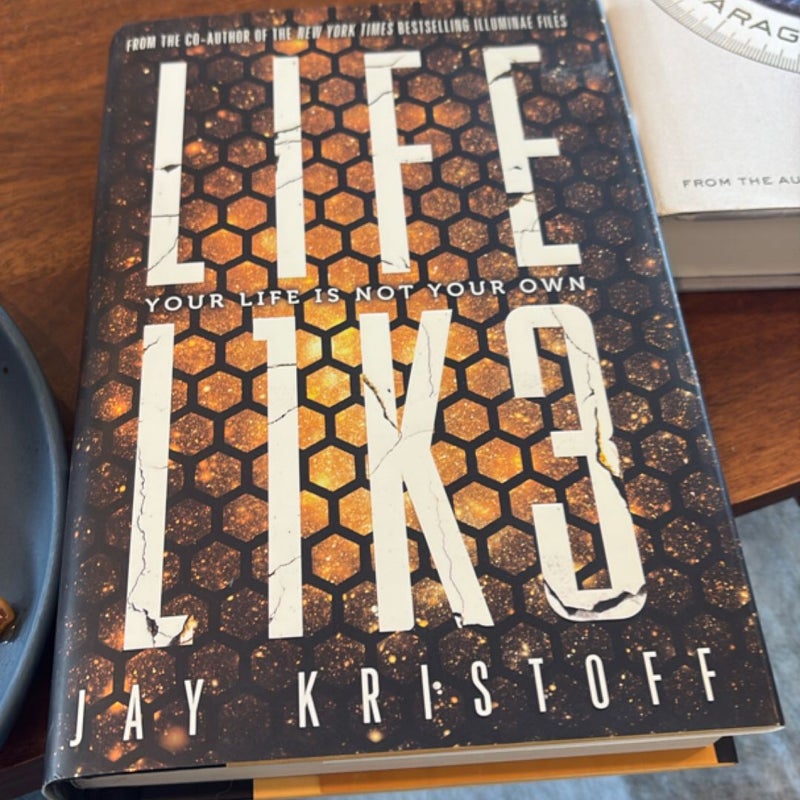 LIFEL1K3 (Lifelike)