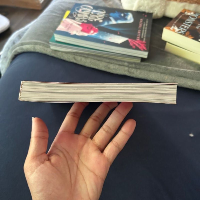 Lore Olympus: Volume One