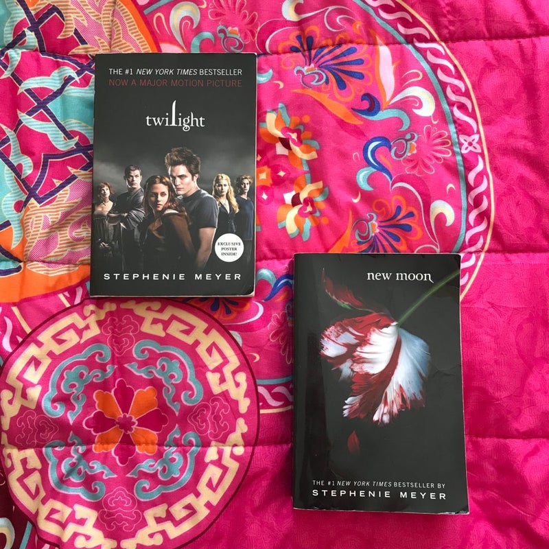 Twilight & New Moon Paperback Collection