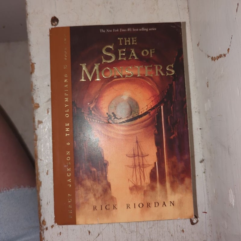 Percy Jackson and the Olympians, Book Two the Sea of Monsters (Percy Jackson and the Olympians, Book Two)