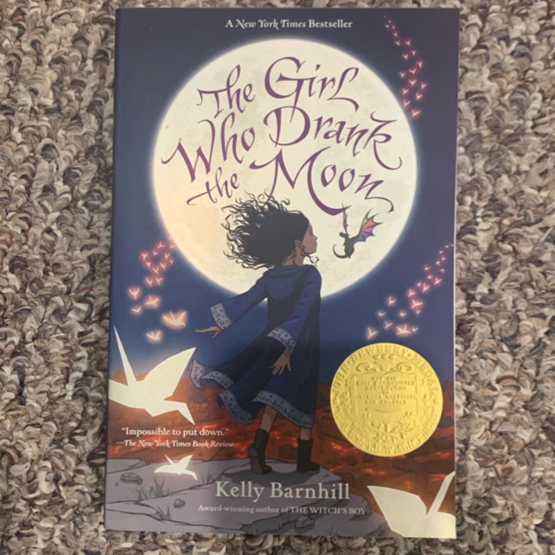 The Girl Who Drank the Moon (Winner of the 2017 Newbery Medal)