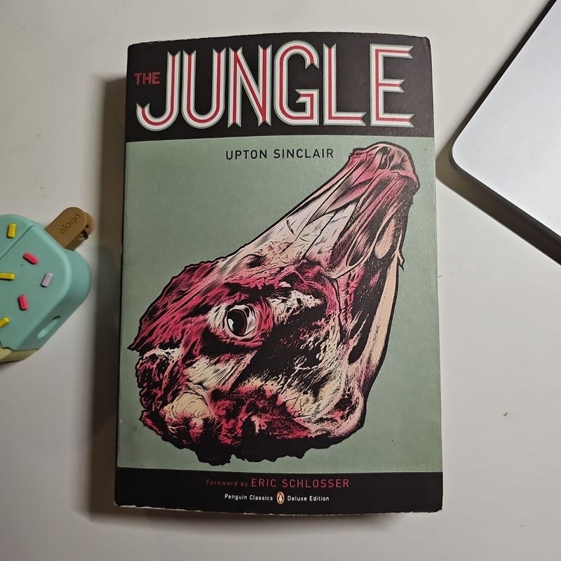 The Jungle (penguin classics Deluxe)