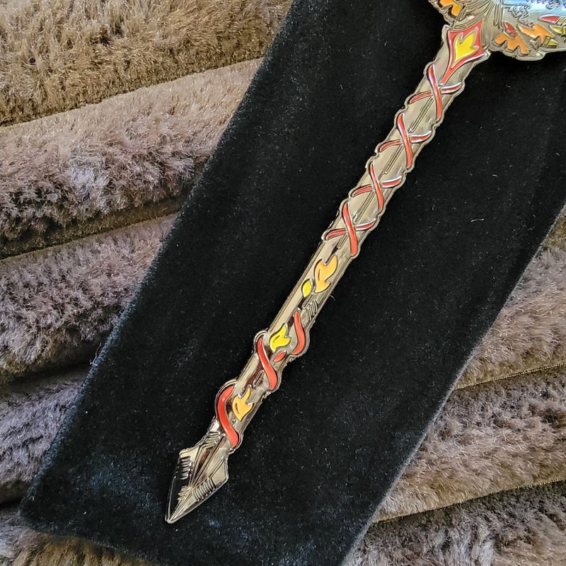 Illumicrate The Poppy War Atlan's Trident Replica