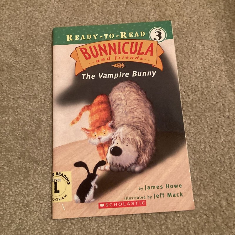 The Vampire Bunny (Bunnicula and Friends) 
