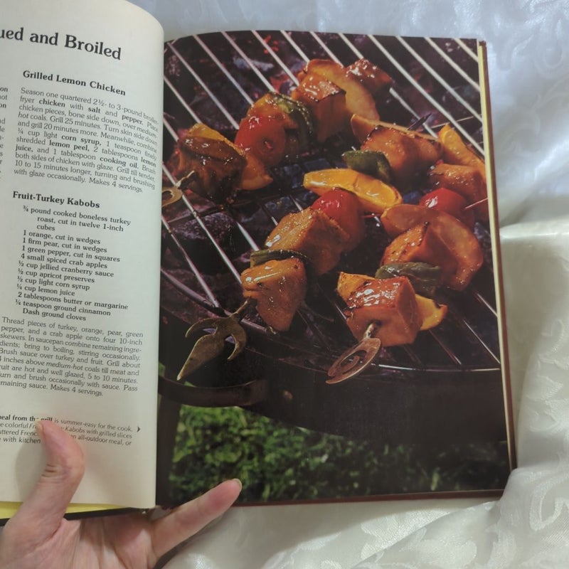 Better Homes and Gardens, Chicken and Turkey Cook Book