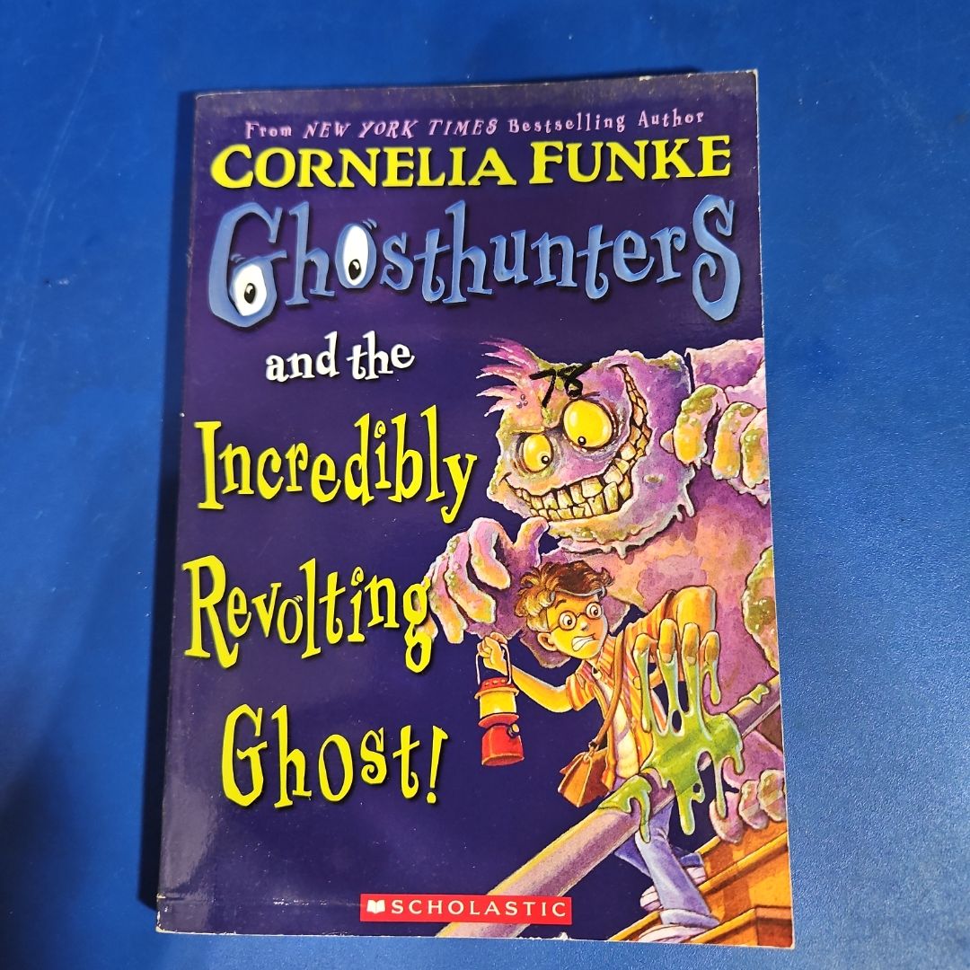 Ghosthunters And The Incredibly Revolting Ghost