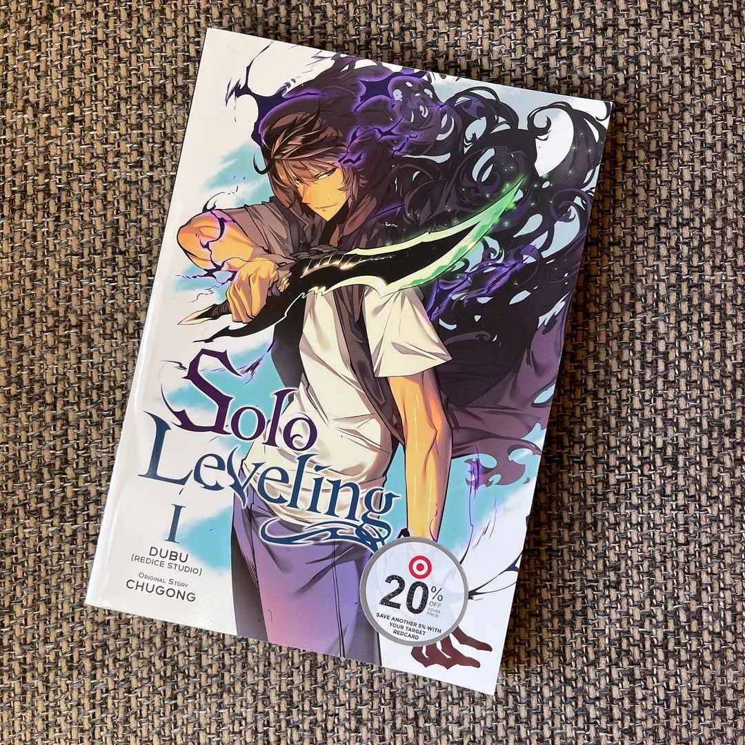 Solo Leveling, Vol. 1,2,3,4,5 (comic) (Manga) Paperback – July 20, 2021  DUBU 9781975319458