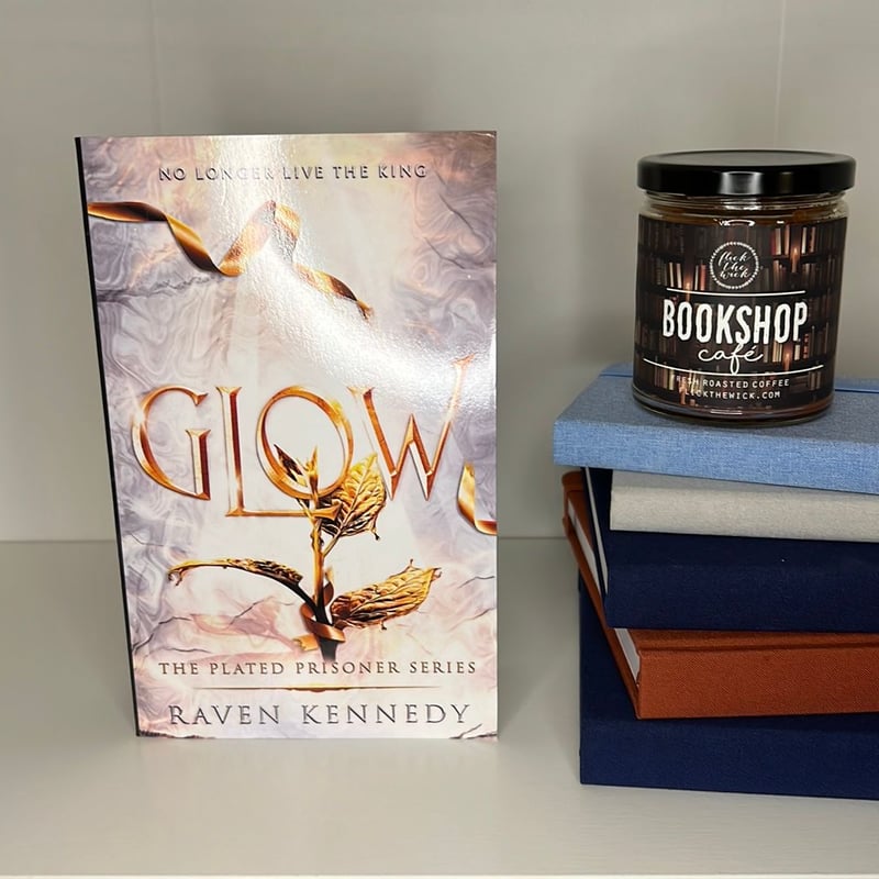 Glow by Raven Kennedy, Paperback | Pangobooks