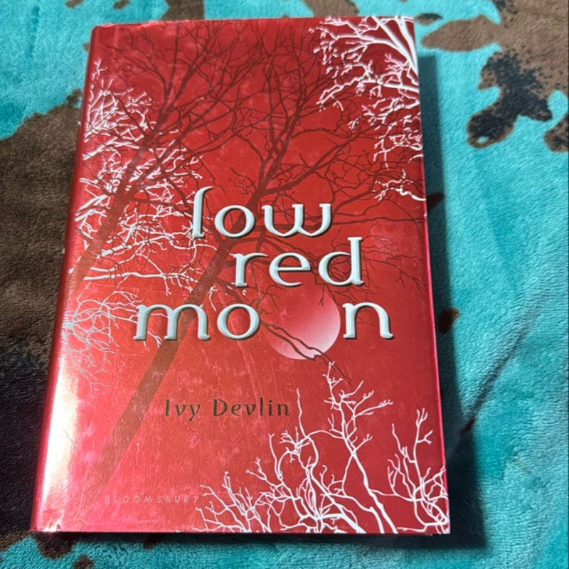 Low Red Moon