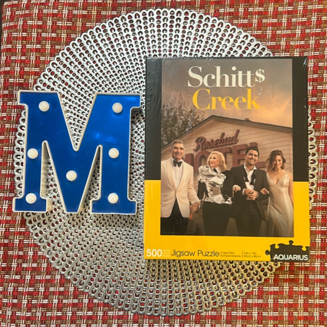 Schitt’s Creek 500 Piece Jigsaw Puzzle
