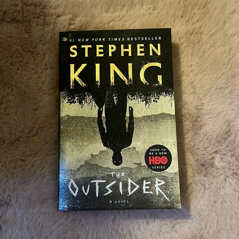 Outsider - By Stephen King ( Paperback )