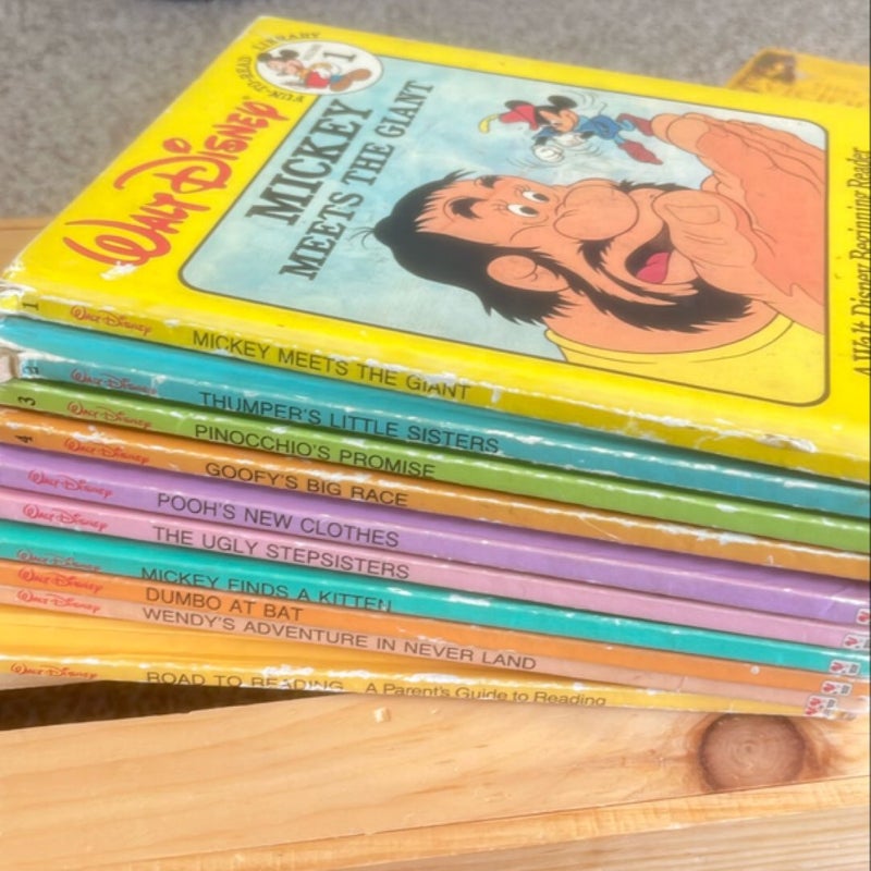 Walt Disney Fun-To-Read