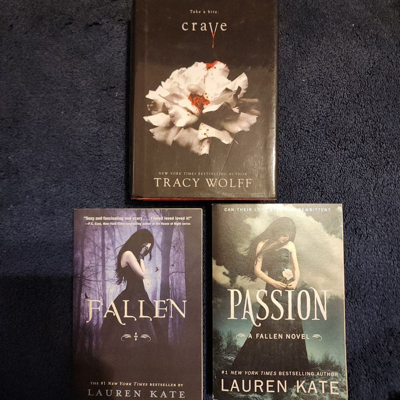 1 Tracy Wolff and 2 Lauren Kate Books